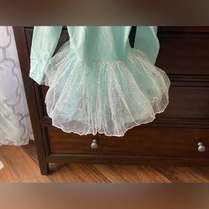 Girls Dancewear size 4/5
